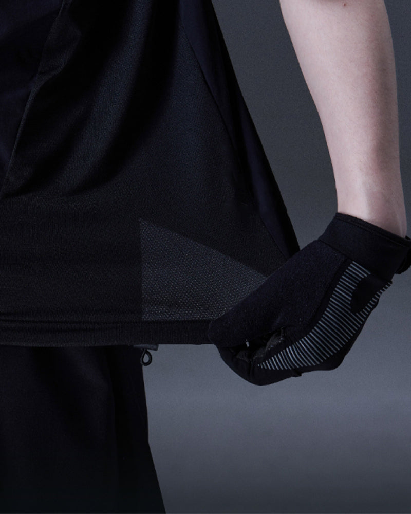 Bonded-Pocket Techwear Short-Sleeve Tee