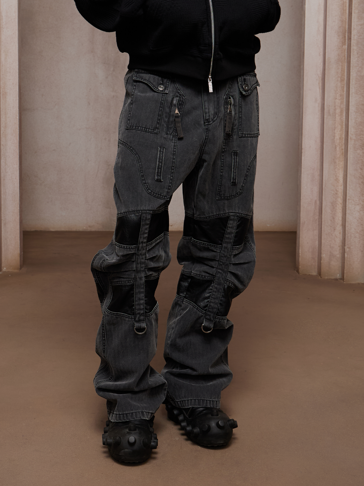 Washed Paneled Strap-Tacked Jeans