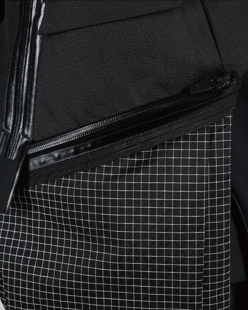 Avant-Garde Layered Six-Pocket Water-Repellent Outdoor Apron Pants