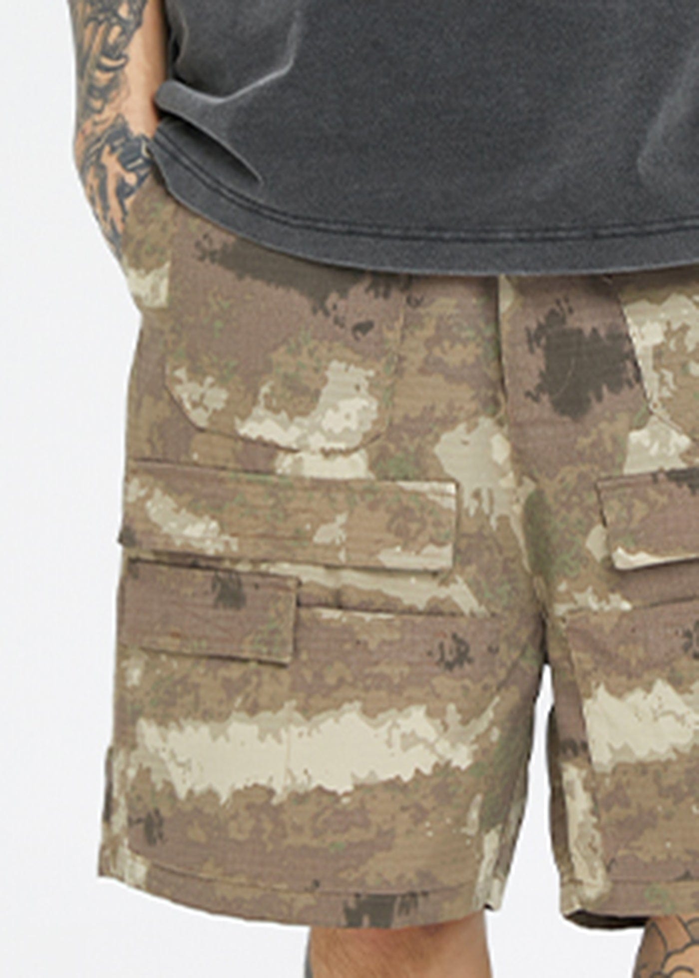 Retro Camo Multi Pocket Buckle Shorts