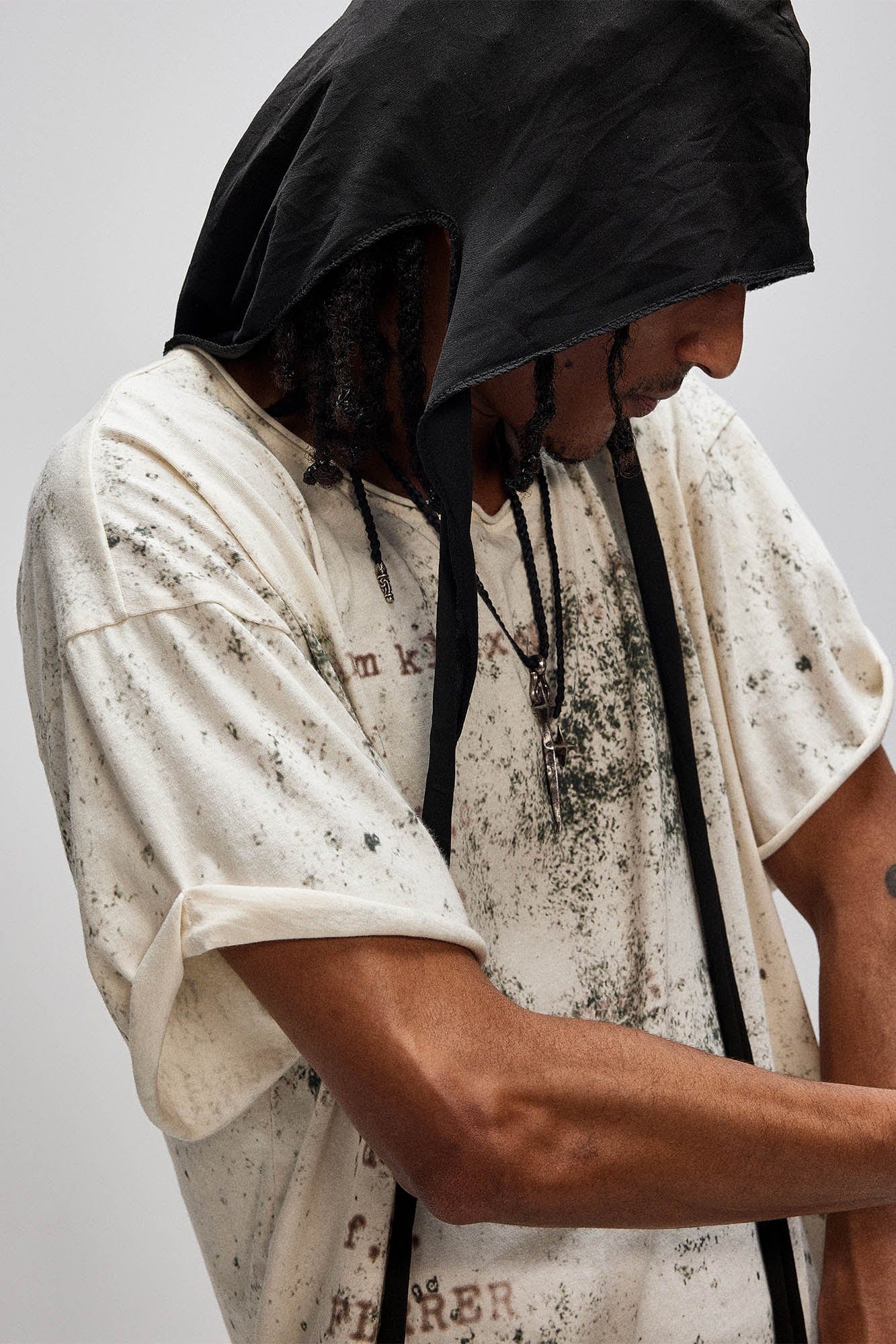 Grunge Brush-Stained Raw Hem T-Shirt