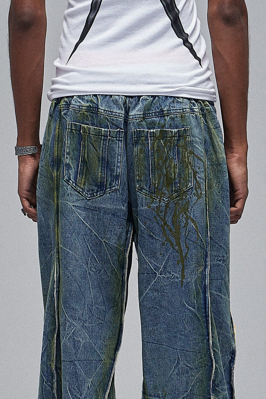 Ripple Spliced Washed Jeans