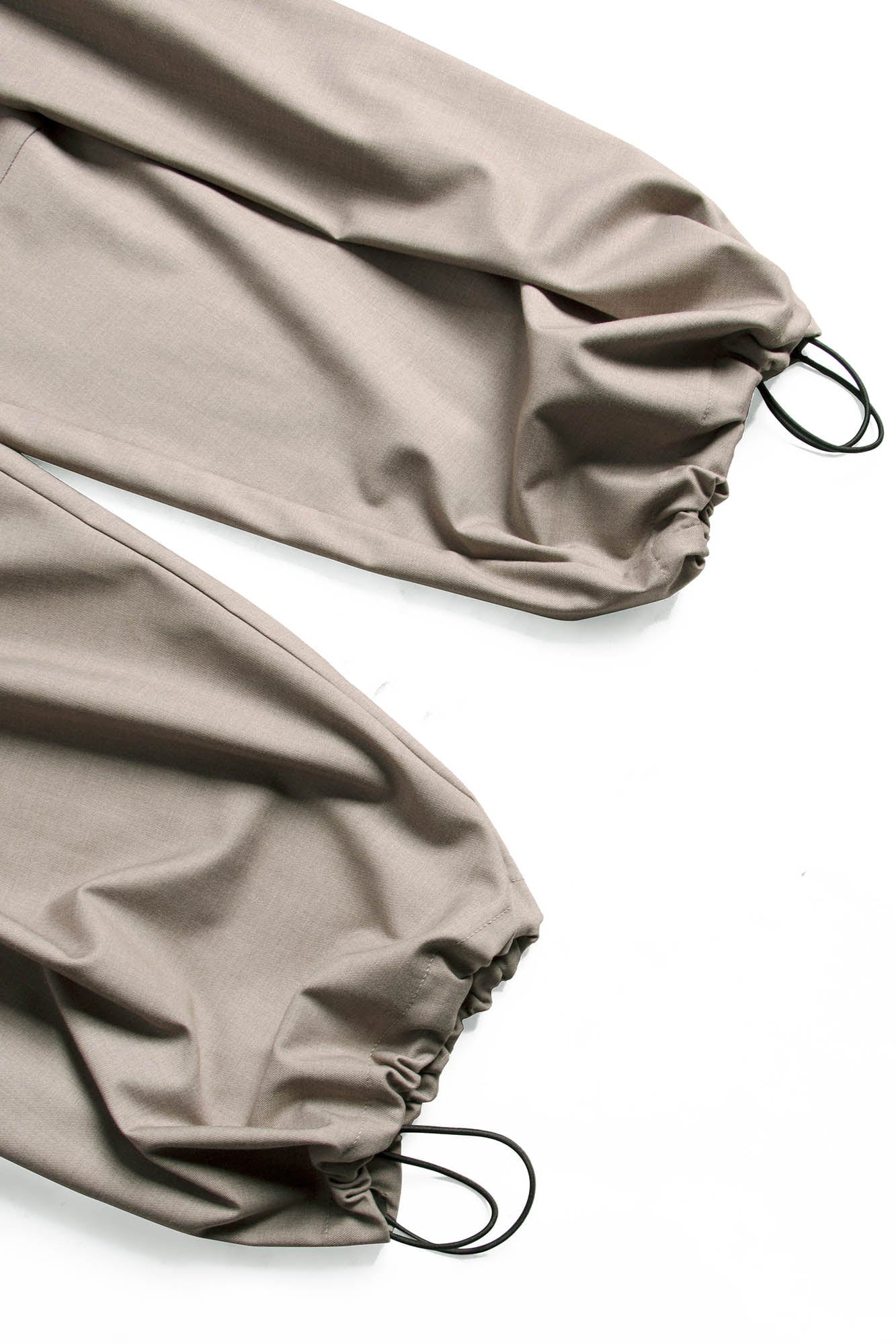 Pleated Drawstring Curved Wide-Leg Trousers