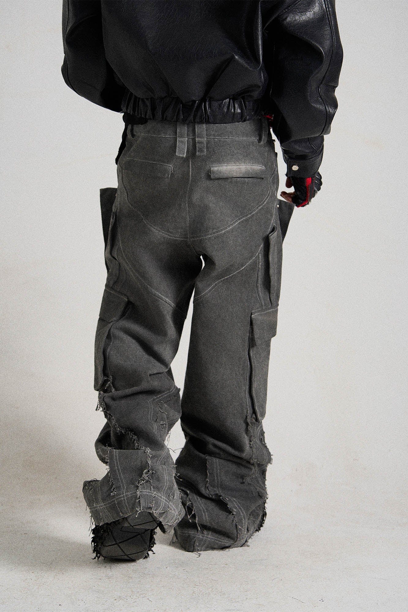 Deconstructed Multi-Pocket Frayed Cargo Pants