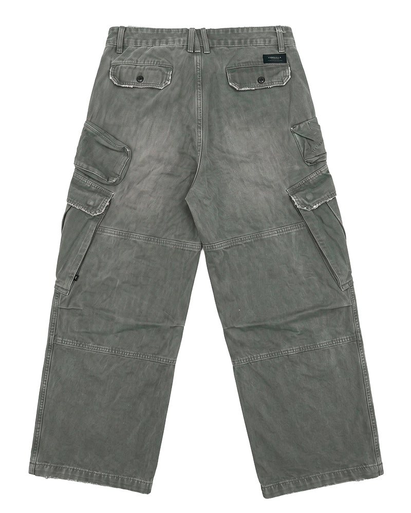 Distressed Panel‑Constructed Multi‑Pocket Cargo Pants