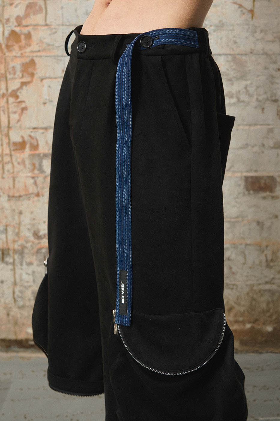 Detachable Multimodal Cargo Pants