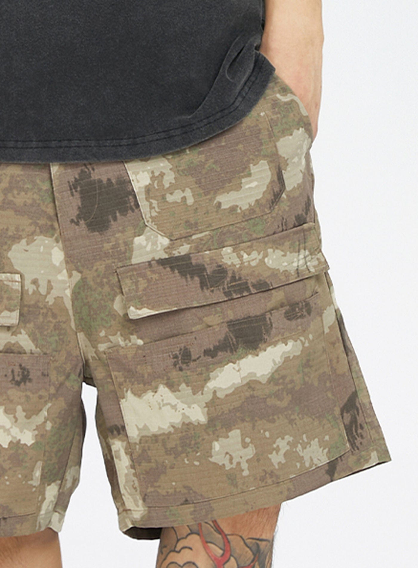 Retro Camo Multi Pocket Buckle Shorts