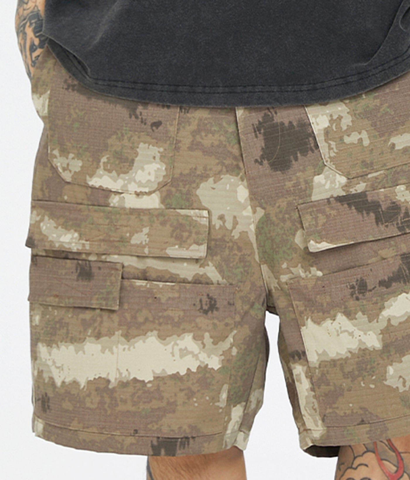Retro Camo Multi Pocket Buckle Shorts
