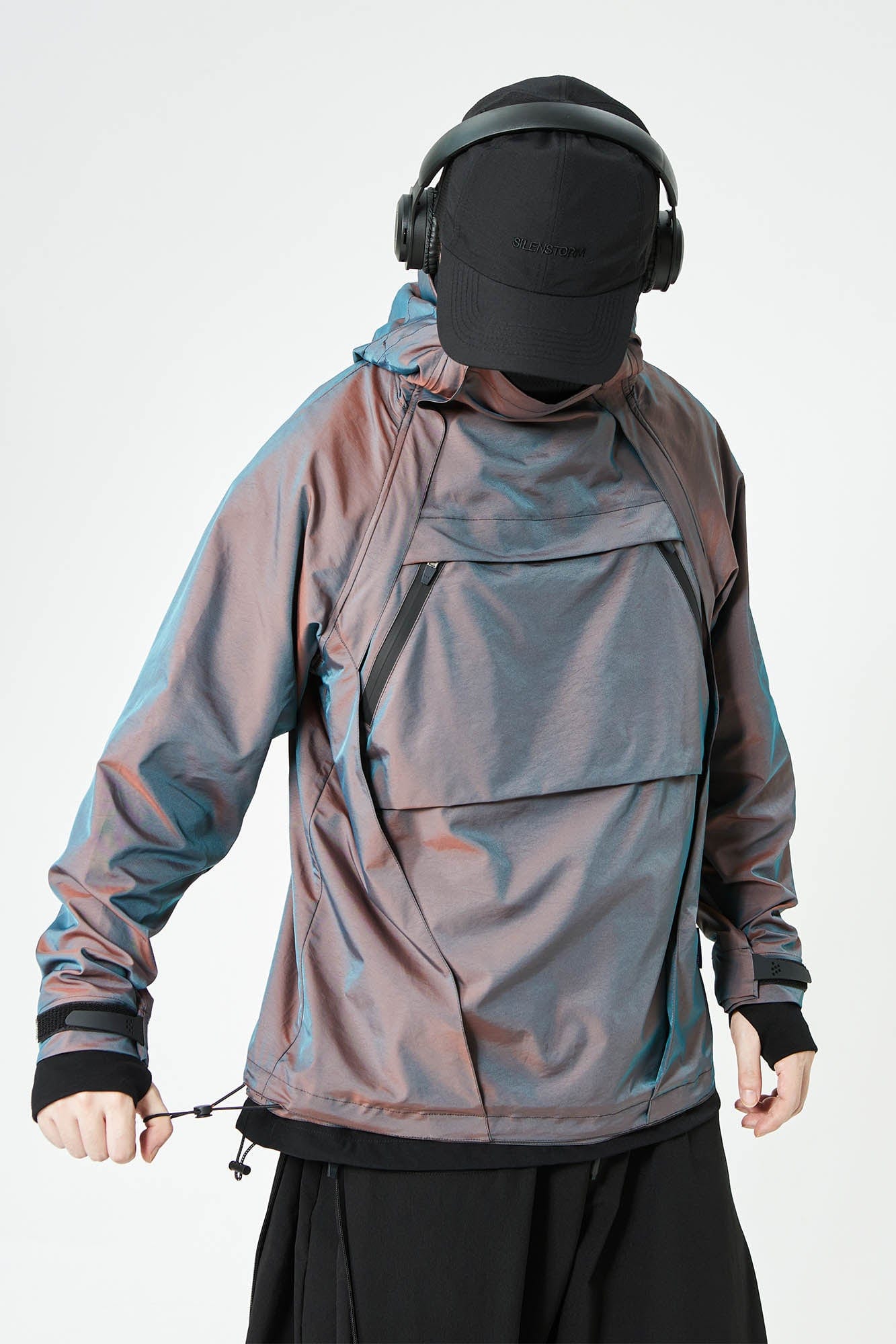 Gradient Hooded Pullover Windbreaker