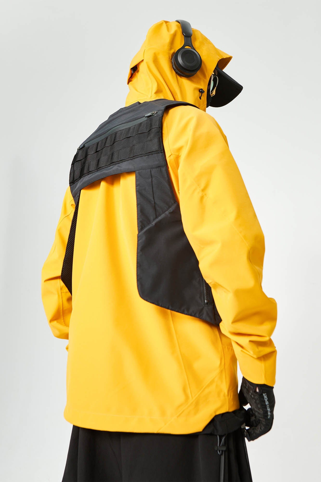 Asymmetrical Multi-Pocket Tactical Vest