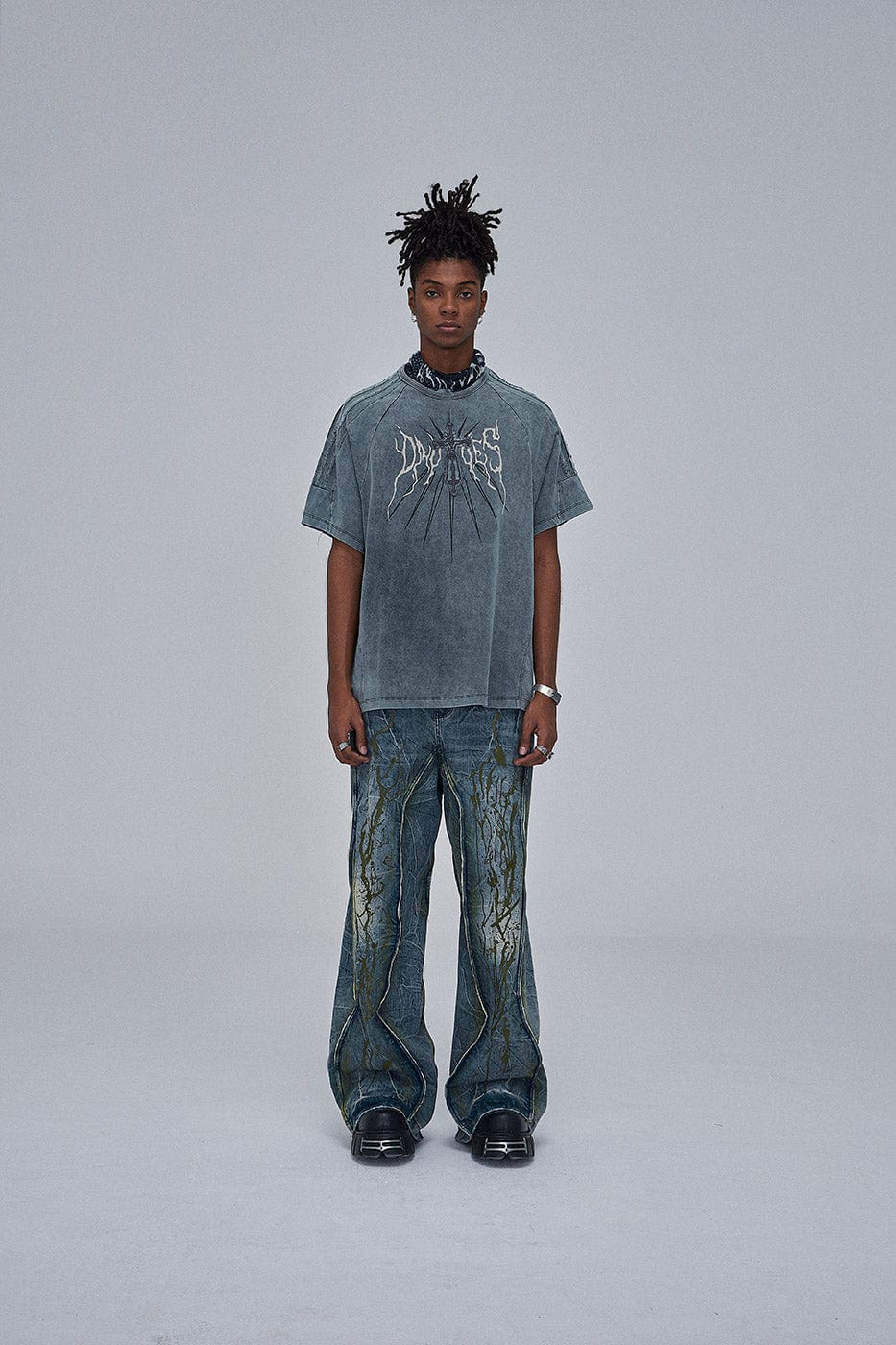 Ripple Spliced Washed Jeans