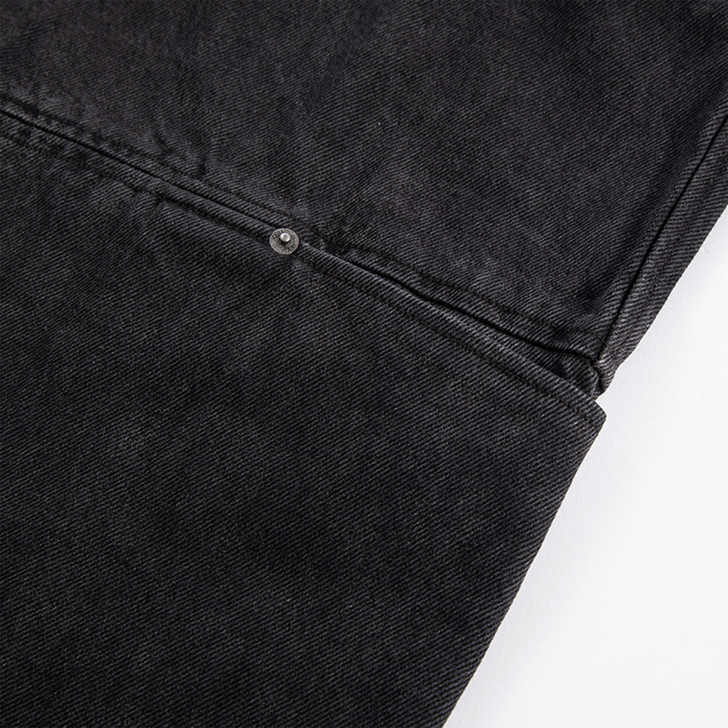 Washed Panel Multi-Pocket Straight-Leg Jeans
